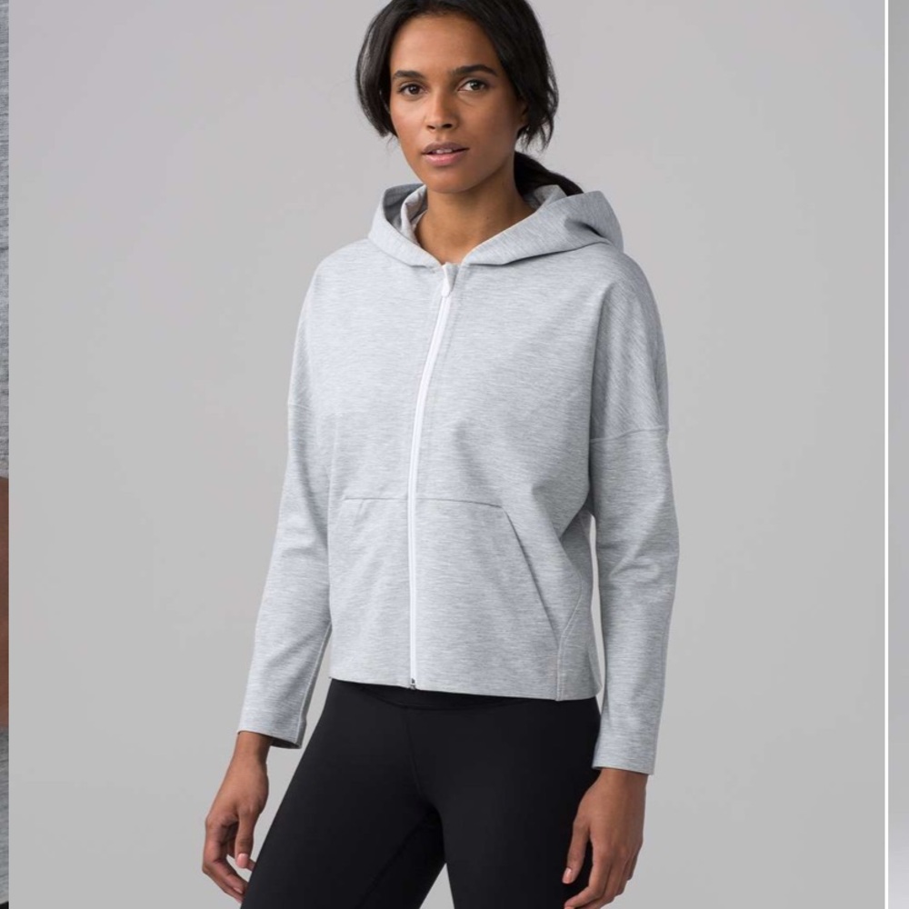 Lululemon Minimal Hoodie in Heathered Power Grey - Picture 2 of 12